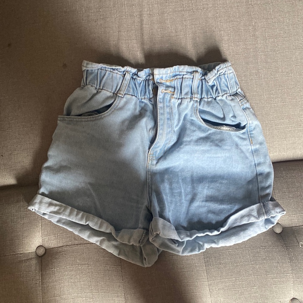 Light blue paper bag jean shorts